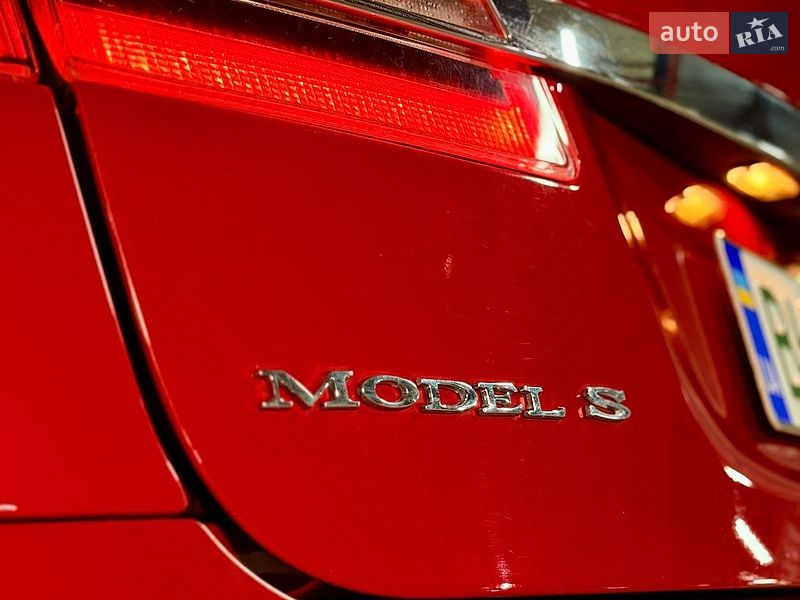 Лифтбек Tesla Model S 2013 в Одессе фото 9 Лифтбек Tesla Model S 2013 в Одессе