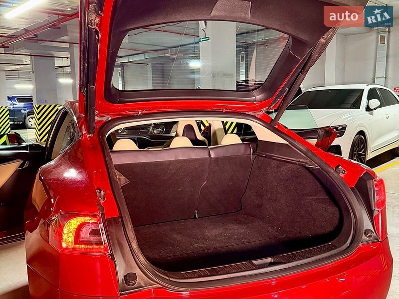 Лифтбек Tesla Model S 2013 в Одессе фото 25 Лифтбек Tesla Model S 2013 в Одессе