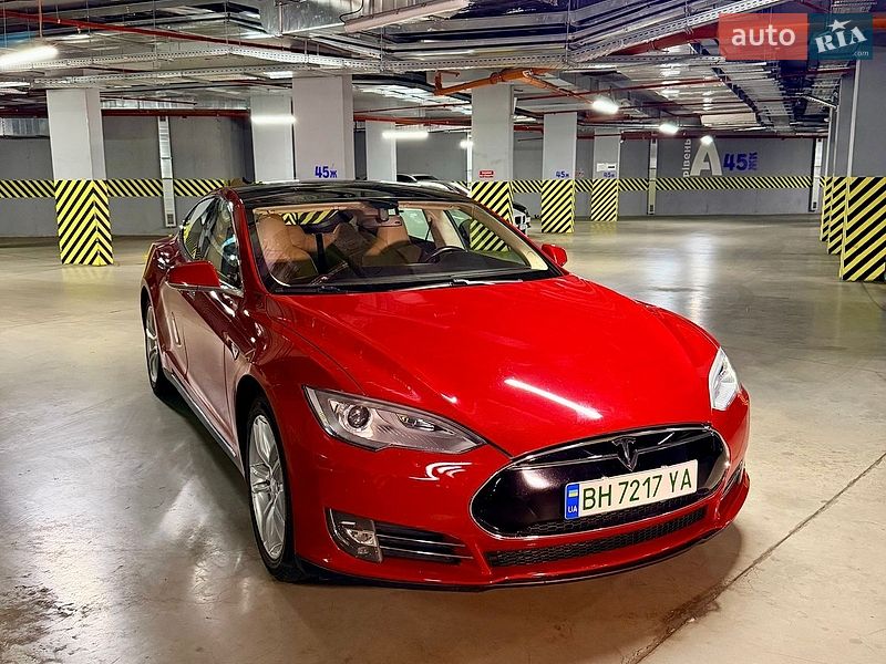 Лифтбек Tesla Model S 2013 в Одессе фото 34 Лифтбек Tesla Model S 2013 в Одессе