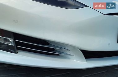 Лифтбек Tesla Model S 2018 в Ровно