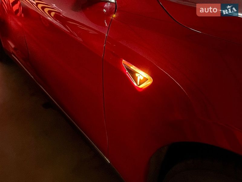Лифтбек Tesla Model S 2013 в Одессе фото 39 Лифтбек Tesla Model S 2013 в Одессе