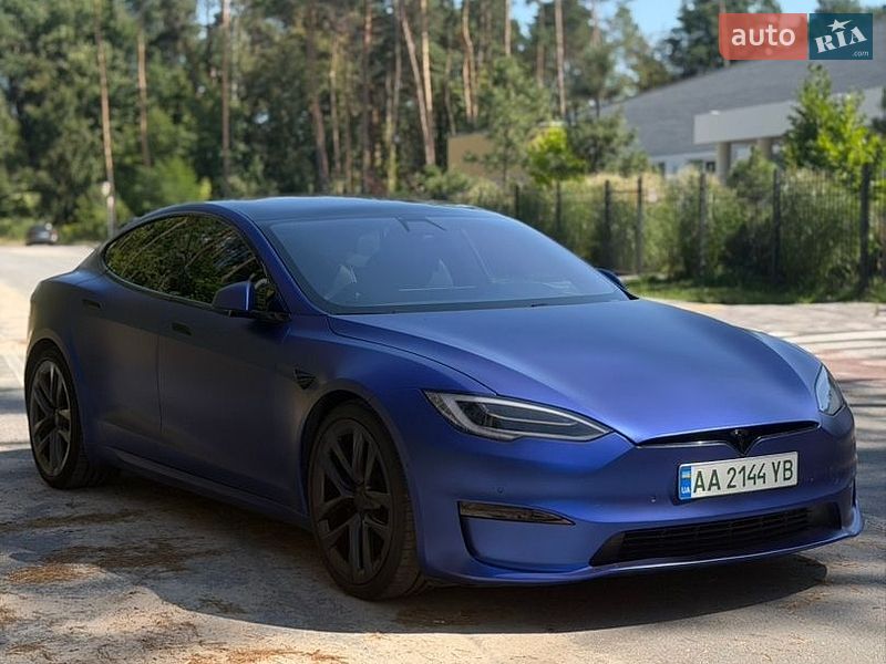 Лифтбек Tesla Model S 2021 в Житомире