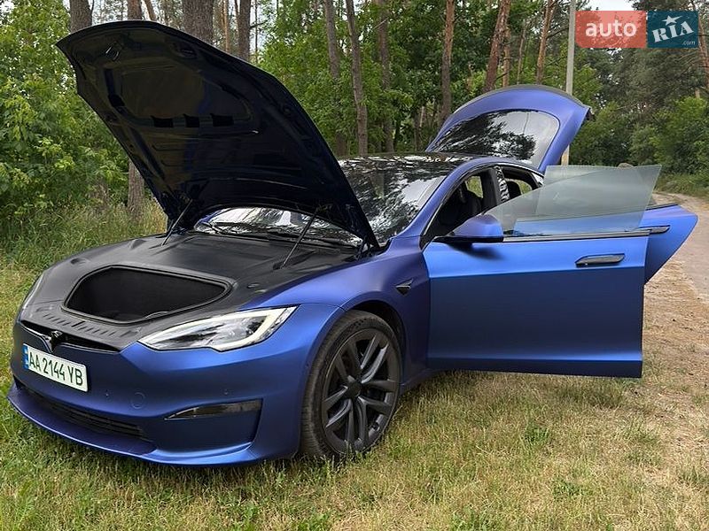 Лифтбек Tesla Model S 2021 в Житомире