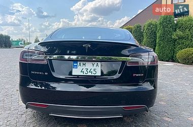 Лифтбек Tesla Model S 2015 в Житомире