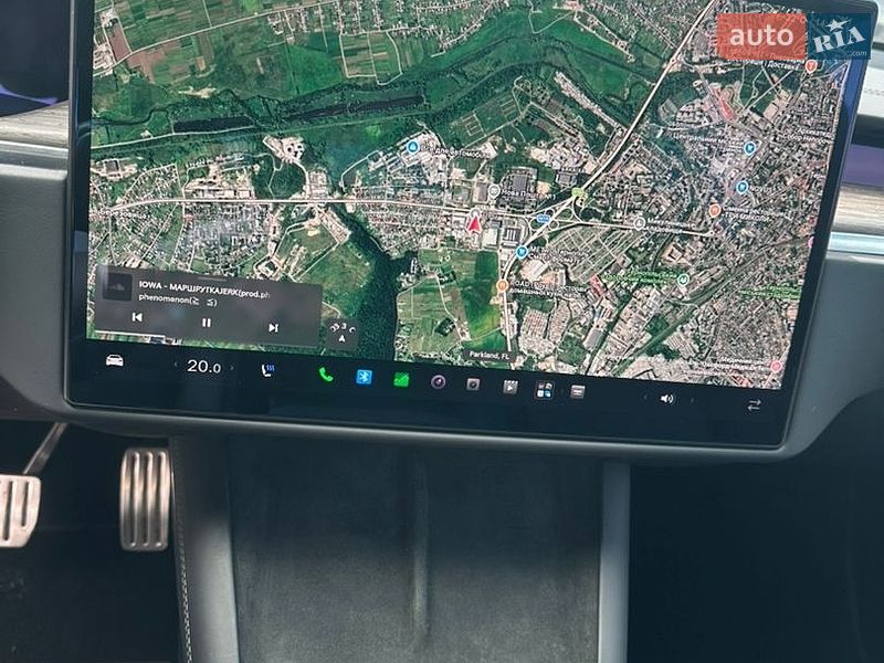 Лифтбек Tesla Model S 2022 в Тернополе