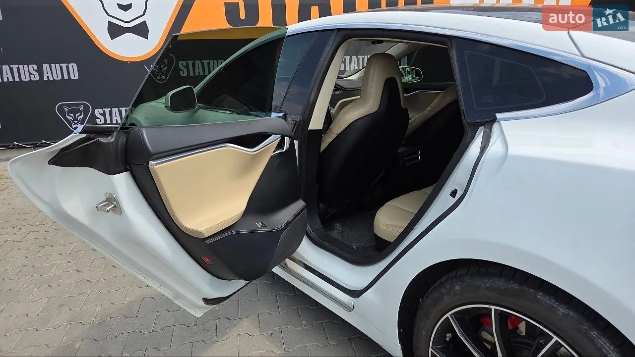 2016 Tesla Model S - мініатюра 15