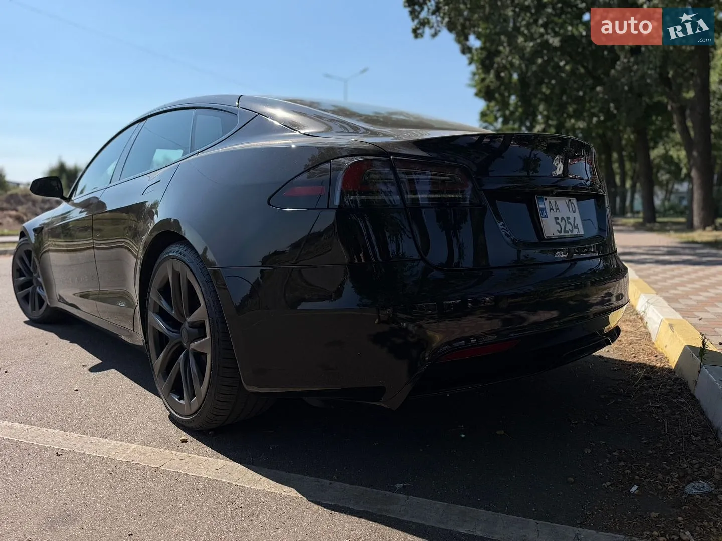 2023 Tesla Model S - мініатюра 8