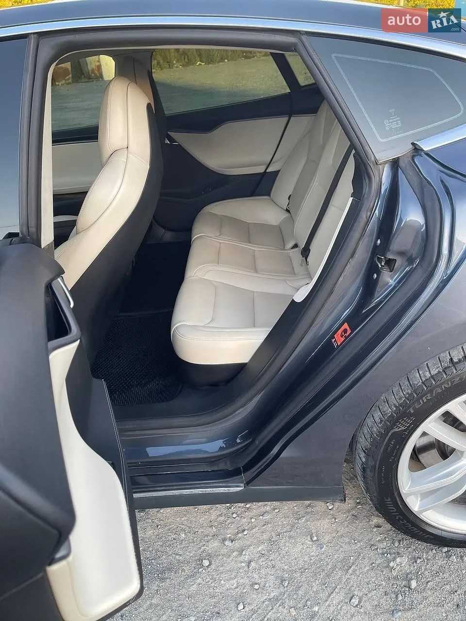 2015 Tesla Model S - мініатюра 20