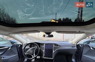 Лифтбек Tesla Model S 2014 в Киеве