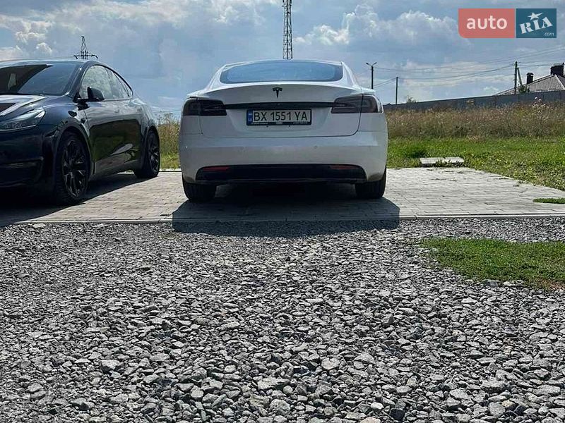 Лифтбек Tesla Model S 2020 в Каменец-Подольском фото 6 Лифтбек Tesla Model S 2020 в Каменец-Подольском