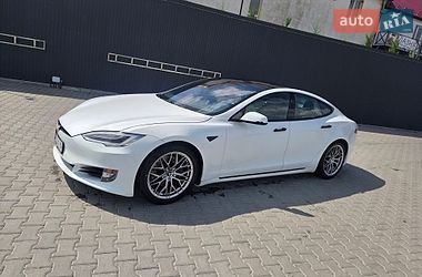 Ліфтбек Tesla Model S 2020 в Кам'янець-Подільському