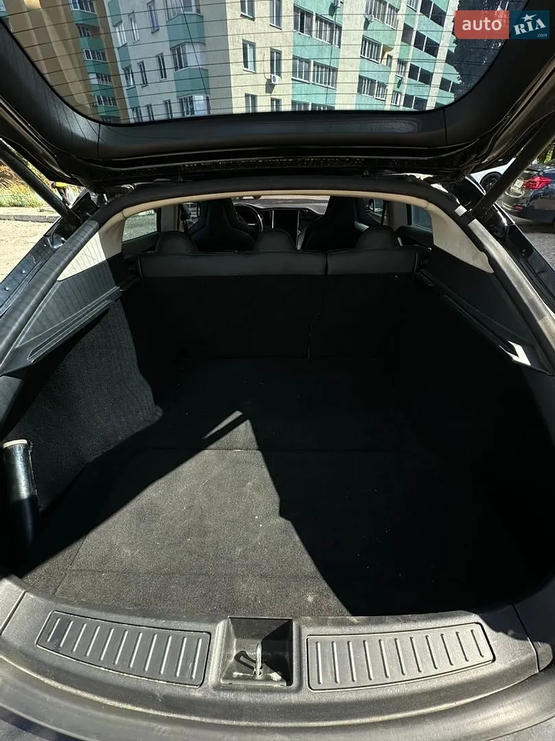 2014 Tesla Model S - мініатюра 18