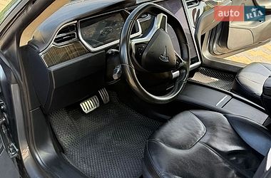 Лифтбек Tesla Model S 2014 в Одессе фото 11 Лифтбек Tesla Model S 2014 в Одессе