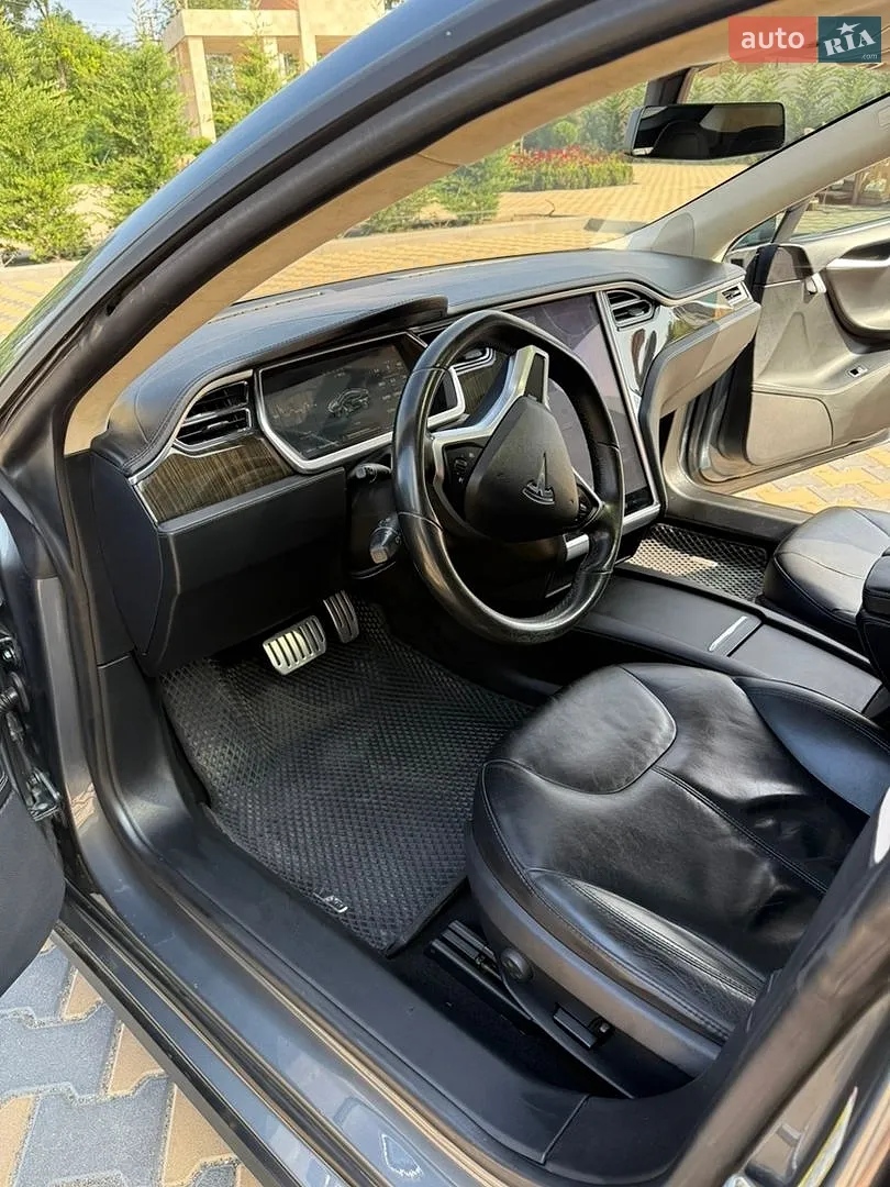 2014 Tesla Model S - мініатюра 11