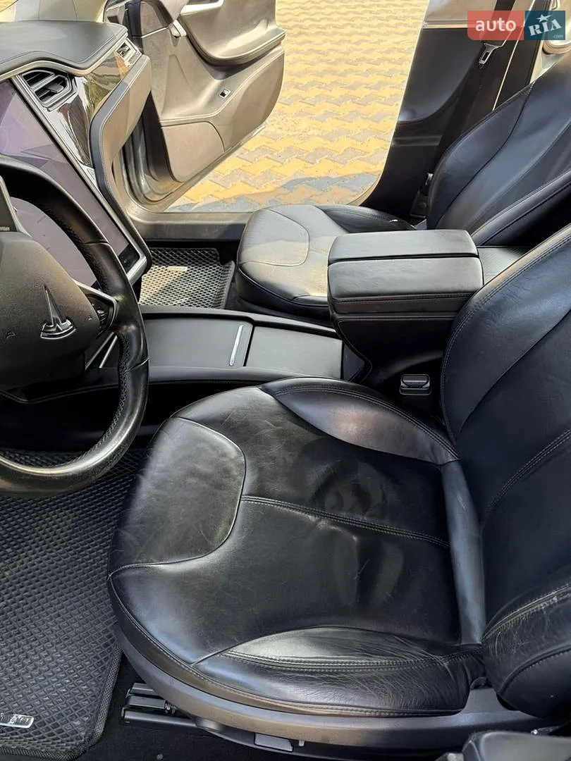 2014 Tesla Model S - мініатюра 12