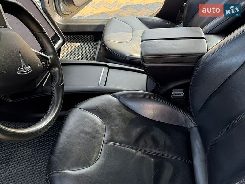 Лифтбек Tesla Model S 2014 в Одессе фото 12 Лифтбек Tesla Model S 2014 в Одессе
