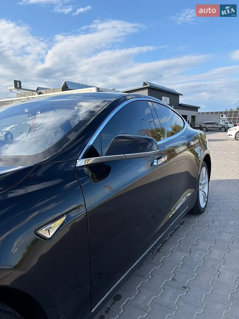 2013 Tesla Model S - мініатюра 3