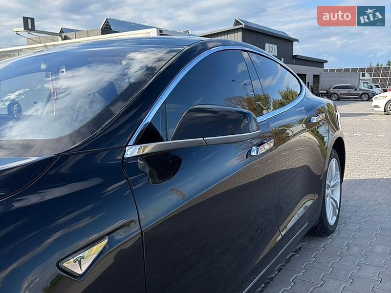Лифтбек Tesla Model S 2013 в Владимире фото 3 Лифтбек Tesla Model S 2013 в Владимире