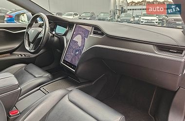 Ліфтбек Tesla Model S 2018 в Львові