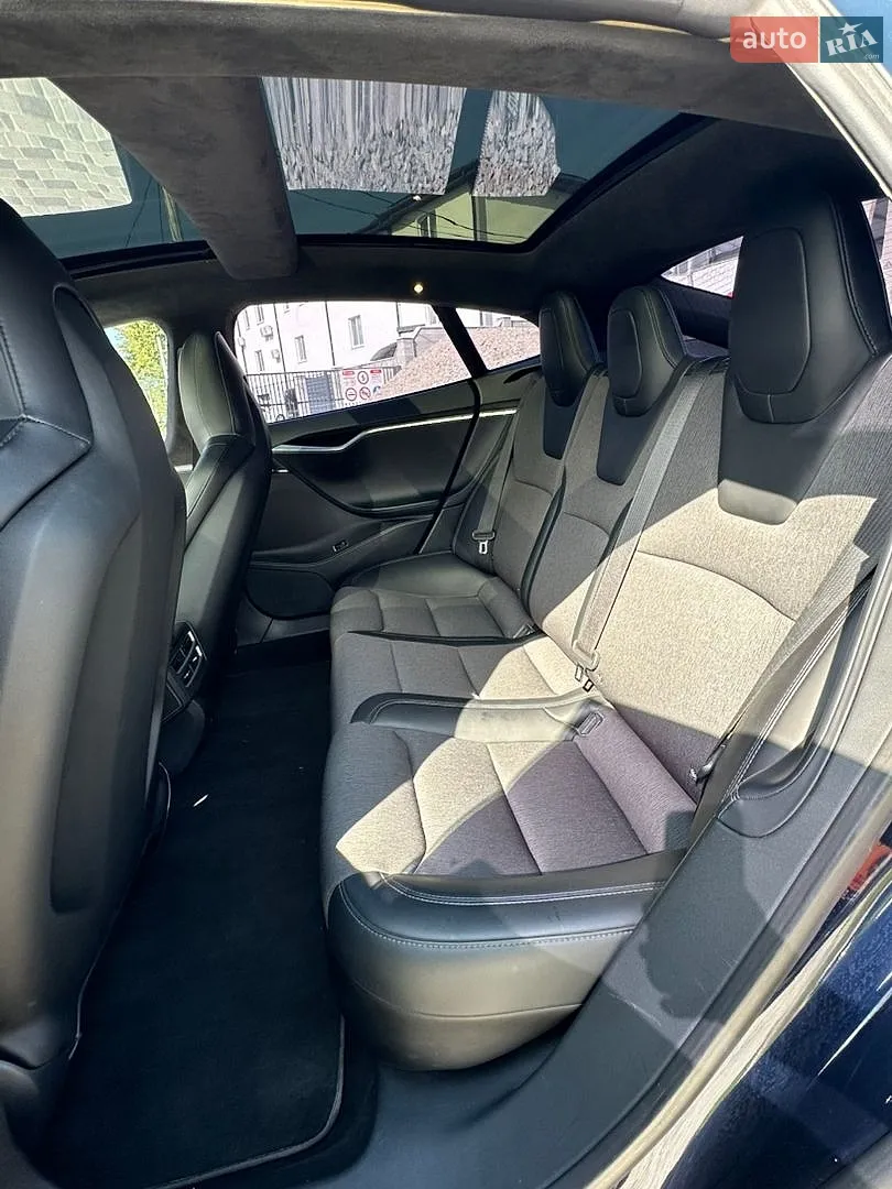 2014 Tesla Model S - мініатюра 8