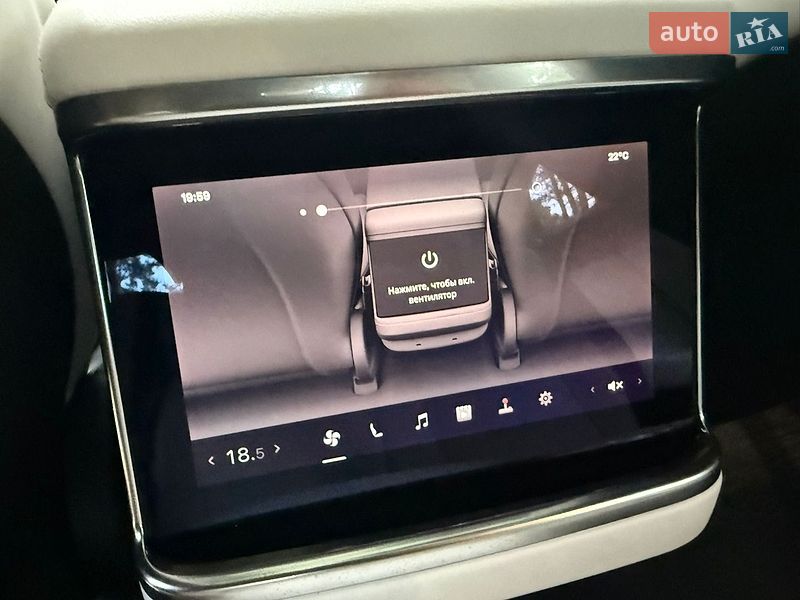 Лифтбек Tesla Model S 2021 в Львове