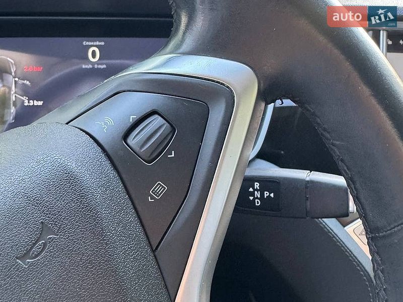 Лифтбек Tesla Model S 2014 в Новояворовске