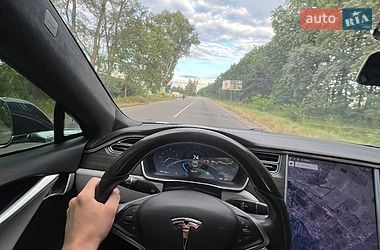 Ліфтбек Tesla Model S 2014 в Києві фото 4 Ліфтбек Tesla Model S 2014 в Києві