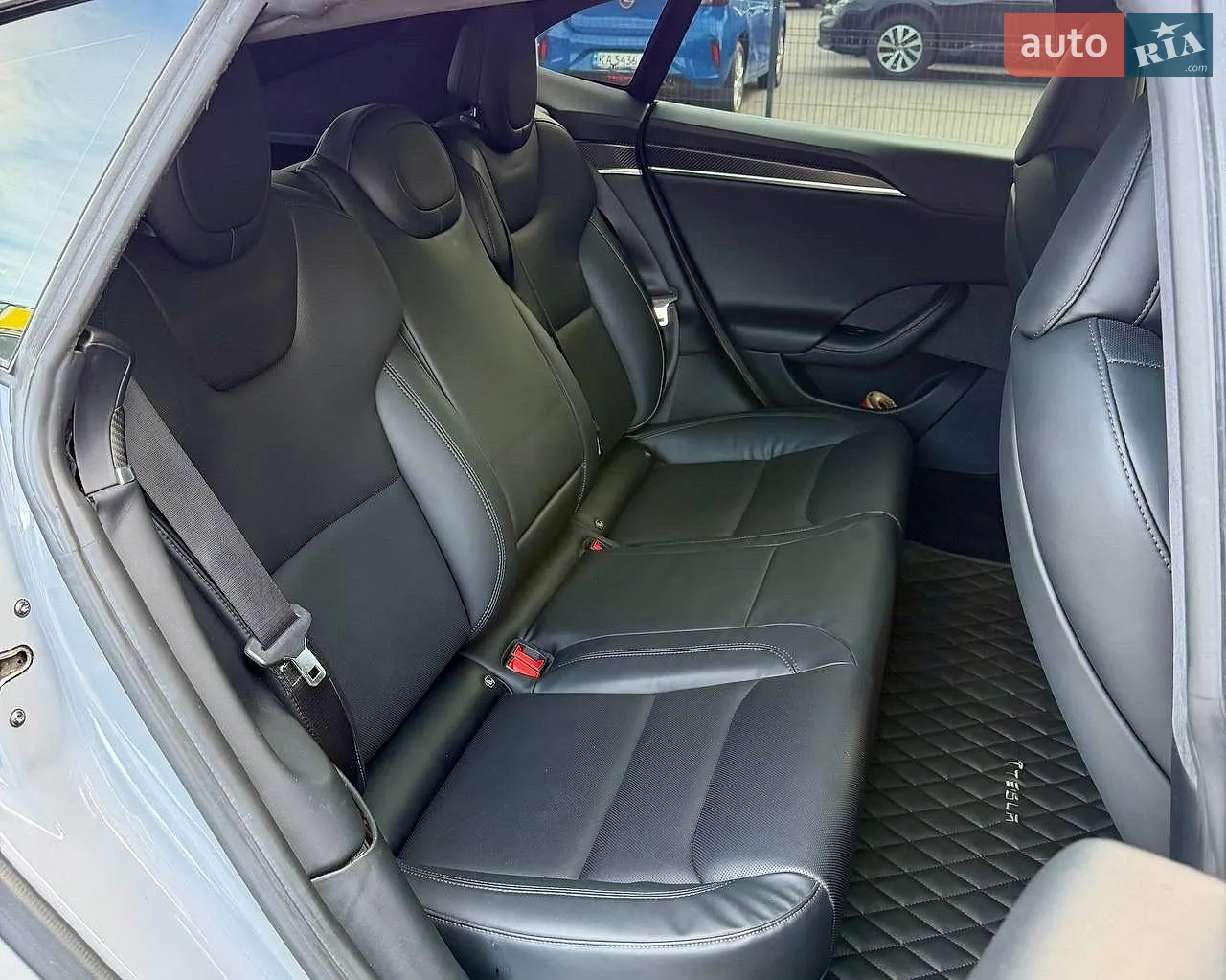 2021 Tesla Model S - мініатюра 26