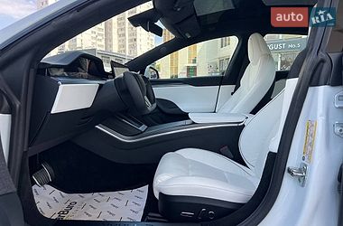 Ліфтбек Tesla Model S 2021 в Одесі фото 18 Ліфтбек Tesla Model S 2021 в Одесі