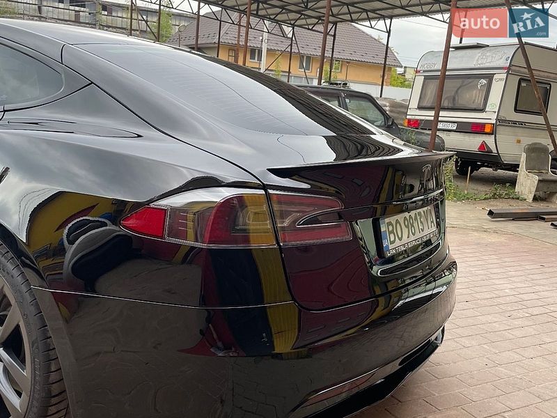 Ліфтбек Tesla Model S 2021 в Трускавці фото 11 Ліфтбек Tesla Model S 2021 в Трускавці