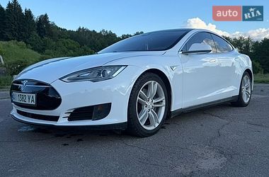 Ліфтбек Tesla Model S 2015 в Фастові