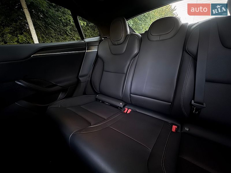 Ліфтбек Tesla Model S 2022 в Києві