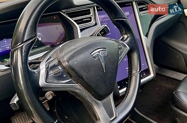 Ліфтбек Tesla Model S 2014 в Полтаві
