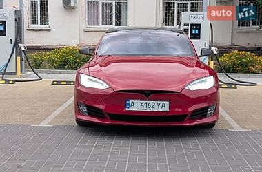Лифтбек Tesla Model S 2019 в Белой Церкви