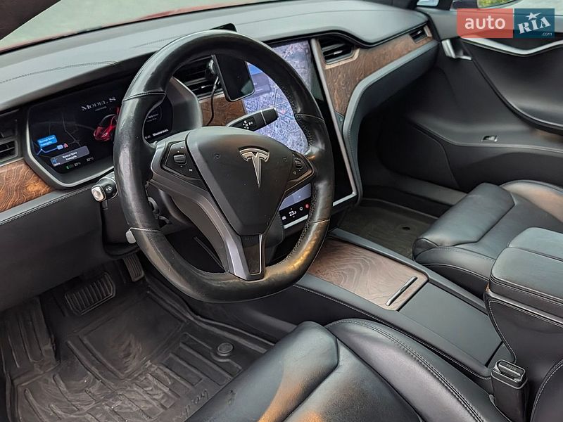 Лифтбек Tesla Model S 2019 в Белой Церкви