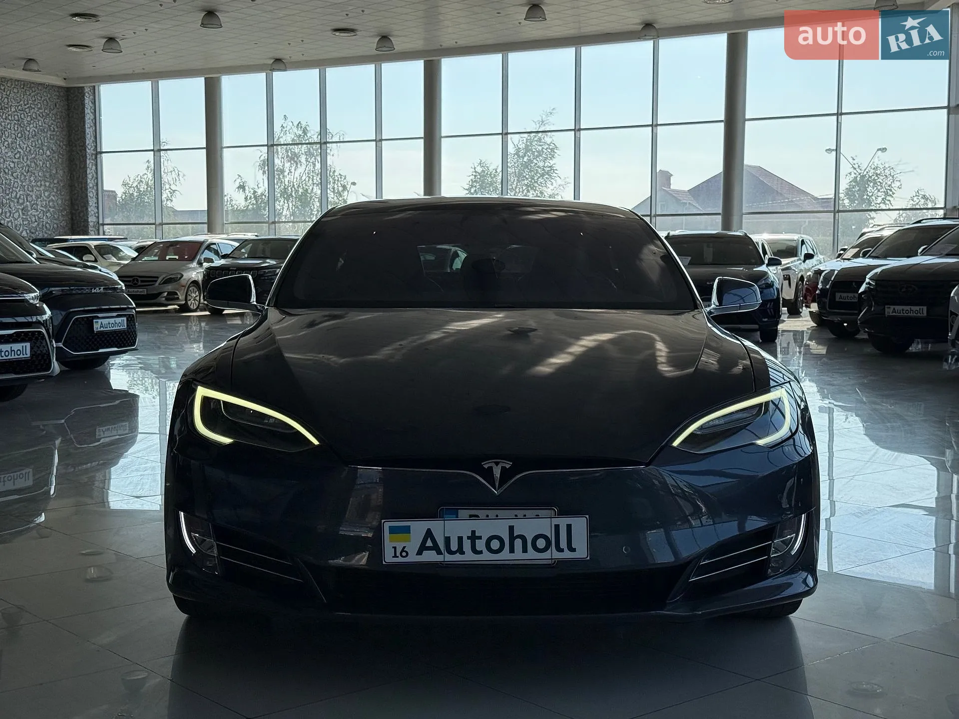 2019 Tesla Model S - мініатюра 3