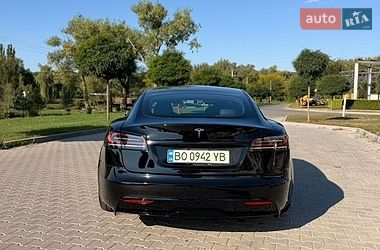 Ліфтбек Tesla Model S 2023 в Умані