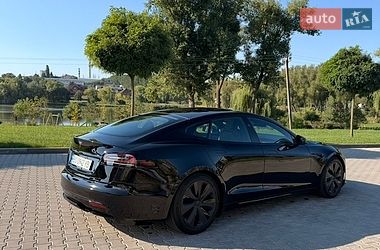 Ліфтбек Tesla Model S 2023 в Умані