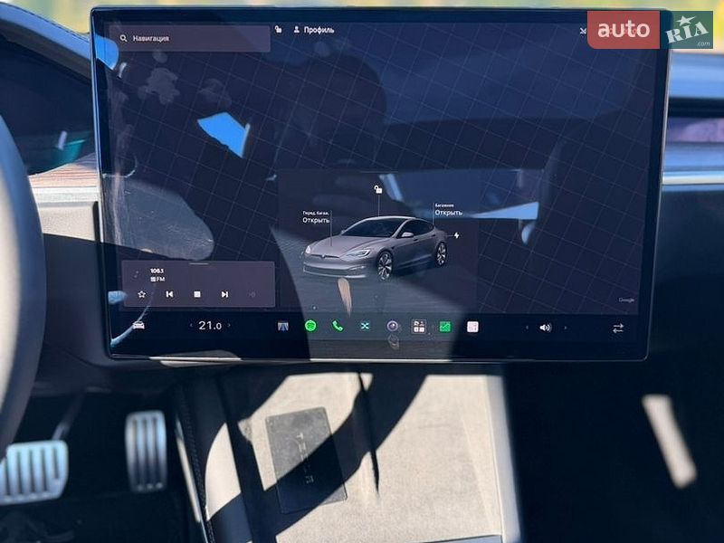 Ліфтбек Tesla Model S 2023 в Умані