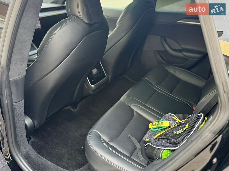 Ліфтбек Tesla Model S 2022 в Львові фото 22 Ліфтбек Tesla Model S 2022 в Львові