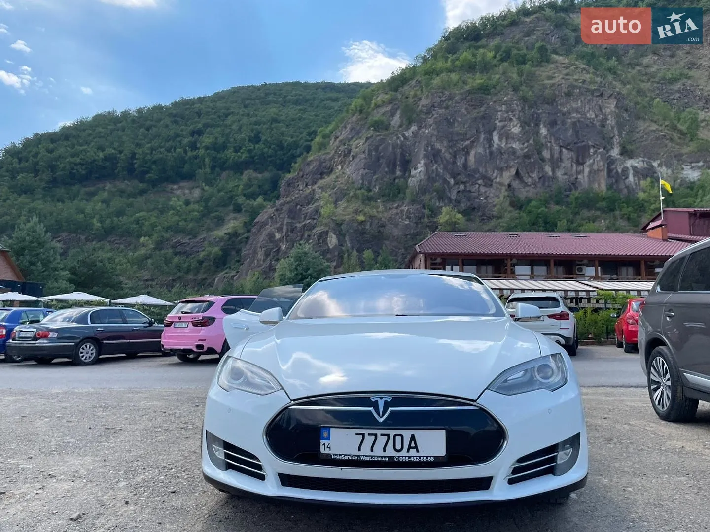 2014 Tesla Model S - мініатюра 10