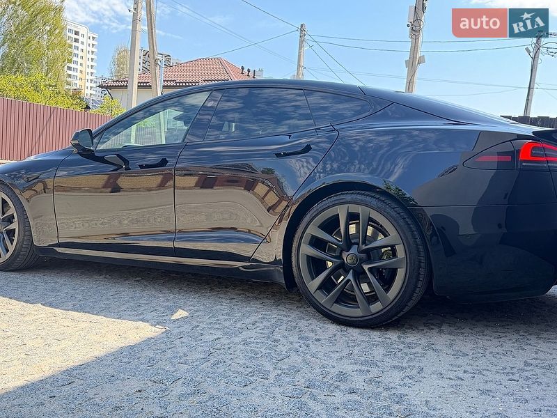 Ліфтбек Tesla Model S 2022 в Києві
