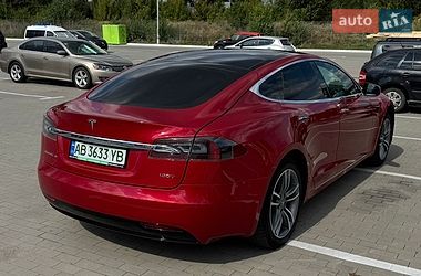 Лифтбек Tesla Model S 2018 в Виннице