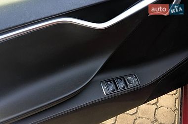 Ліфтбек Tesla Model S 2014 в Ковелі
