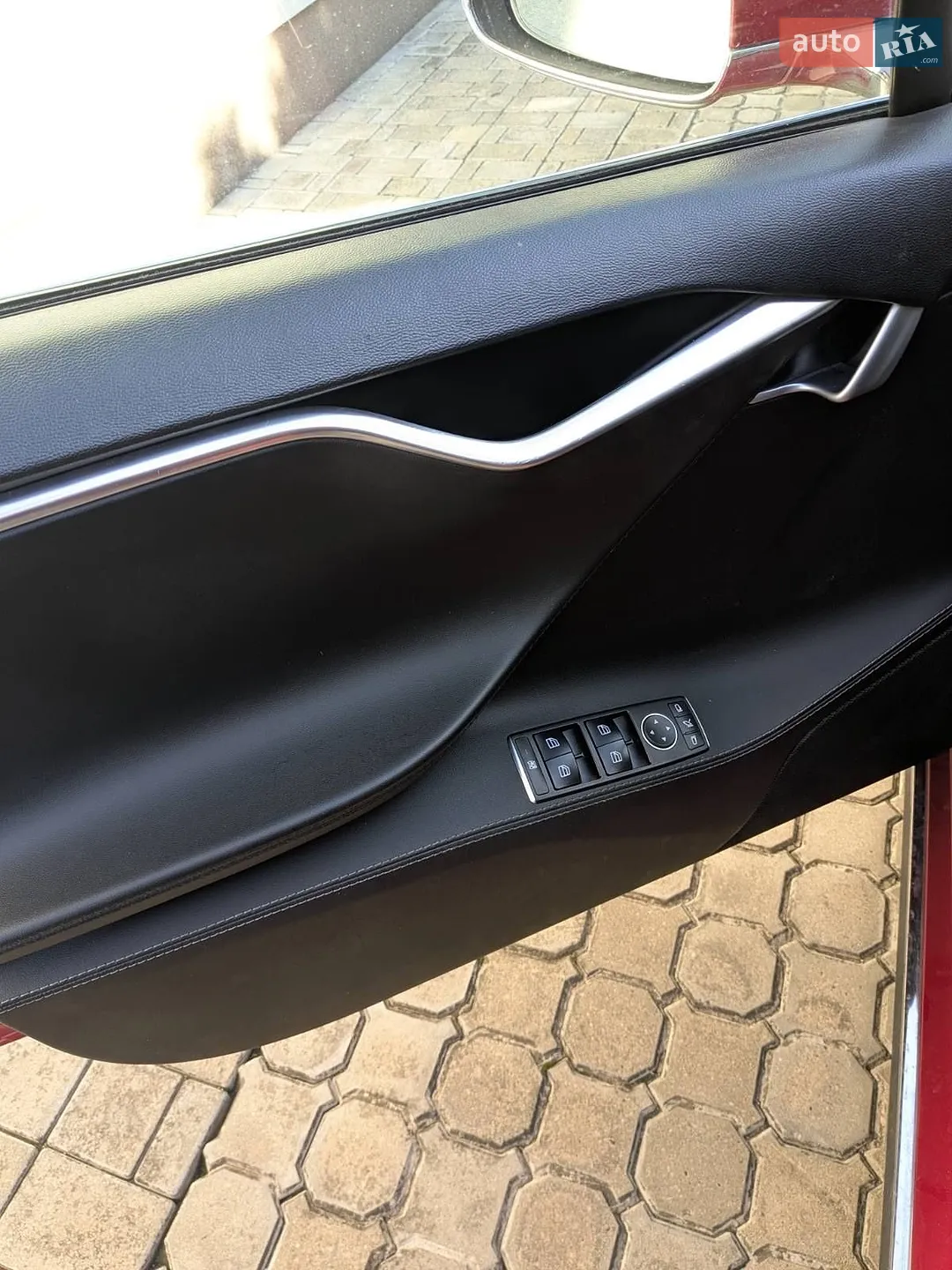 2014 Tesla Model S - мініатюра 9