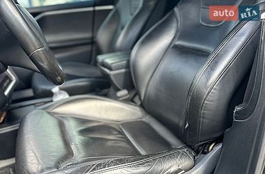 Лифтбек Tesla Model S 2016 в Киеве