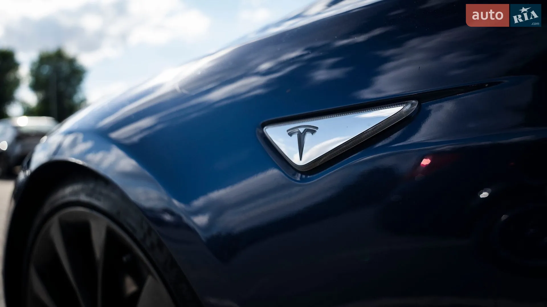 2015 Tesla Model S - мініатюра 5