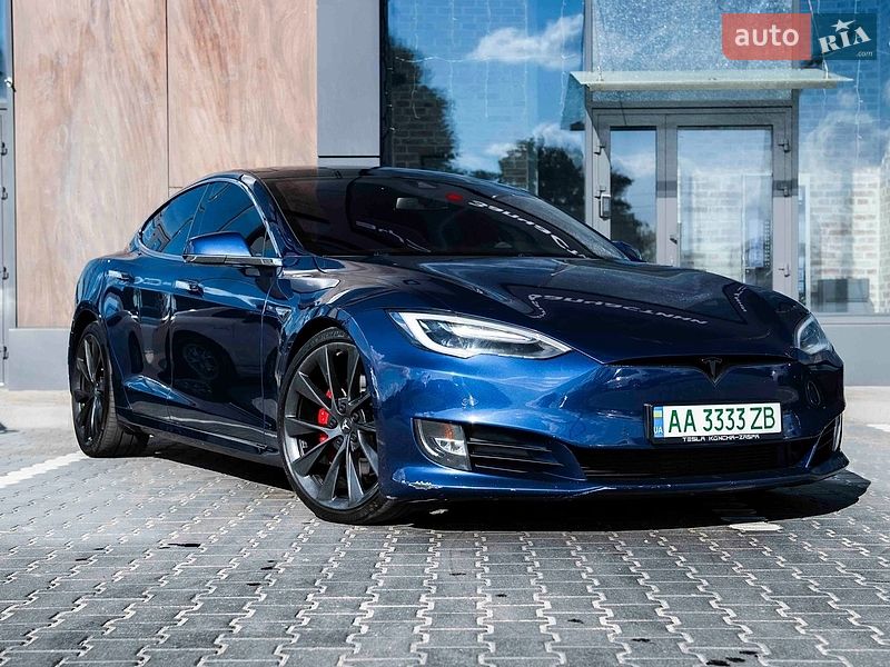 Tesla Model S 2015 Tesla Model S 2015