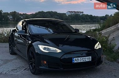 Лифтбек Tesla Model S 2013 в Виннице