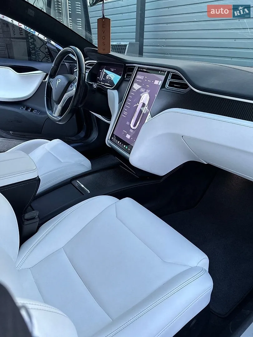 2017 Tesla Model S - мініатюра 8